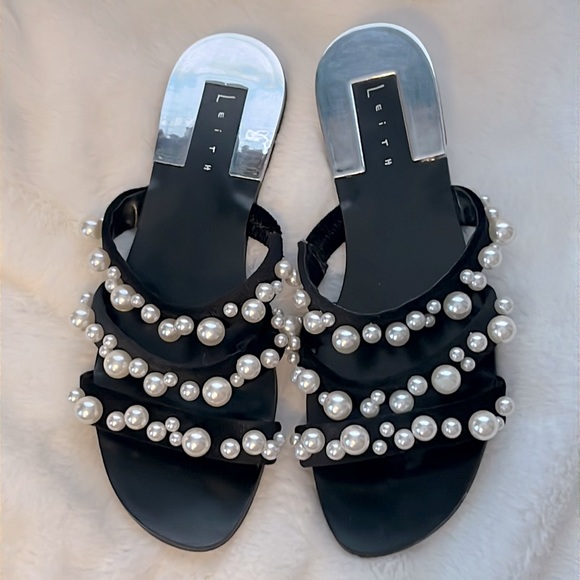 Leith pearl flat sandal - Picture 2 of 6